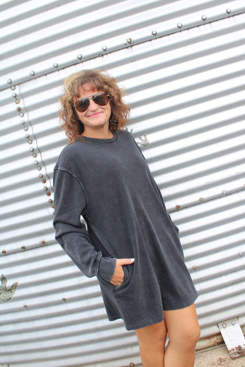 Easy Fall Long Sleeve Oversized Mini Dress | Ash Black