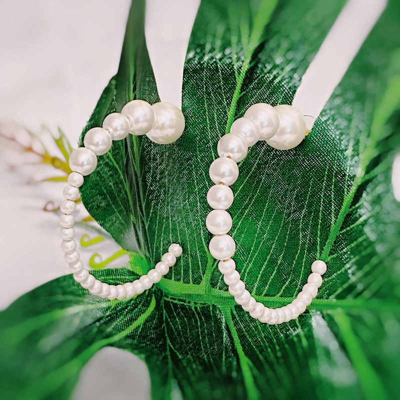 Gradation Bauble Hoop Earrings: Silver