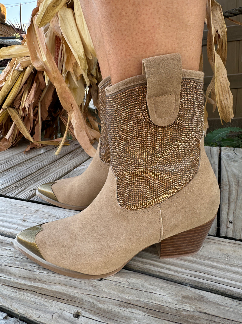 The Wren - Western Rhinestone Stud Boots