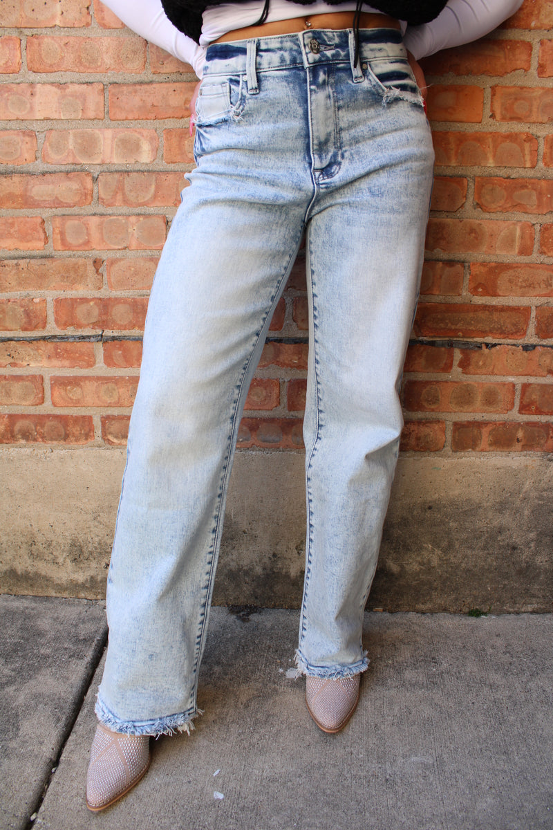 Petra LA High Rise Stretch Classic Straight Jeans Washed Denim
