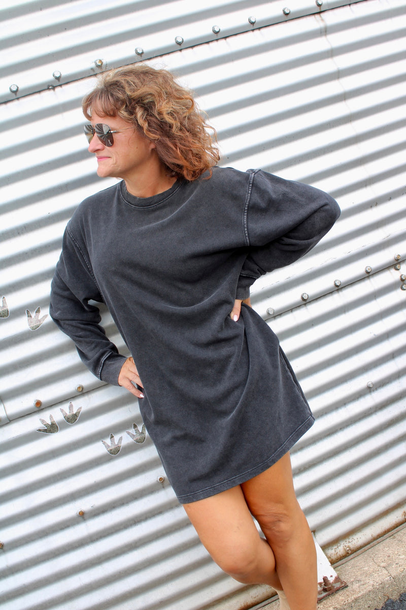 Easy Fall Long Sleeve Oversized Mini Dress | Ash Black