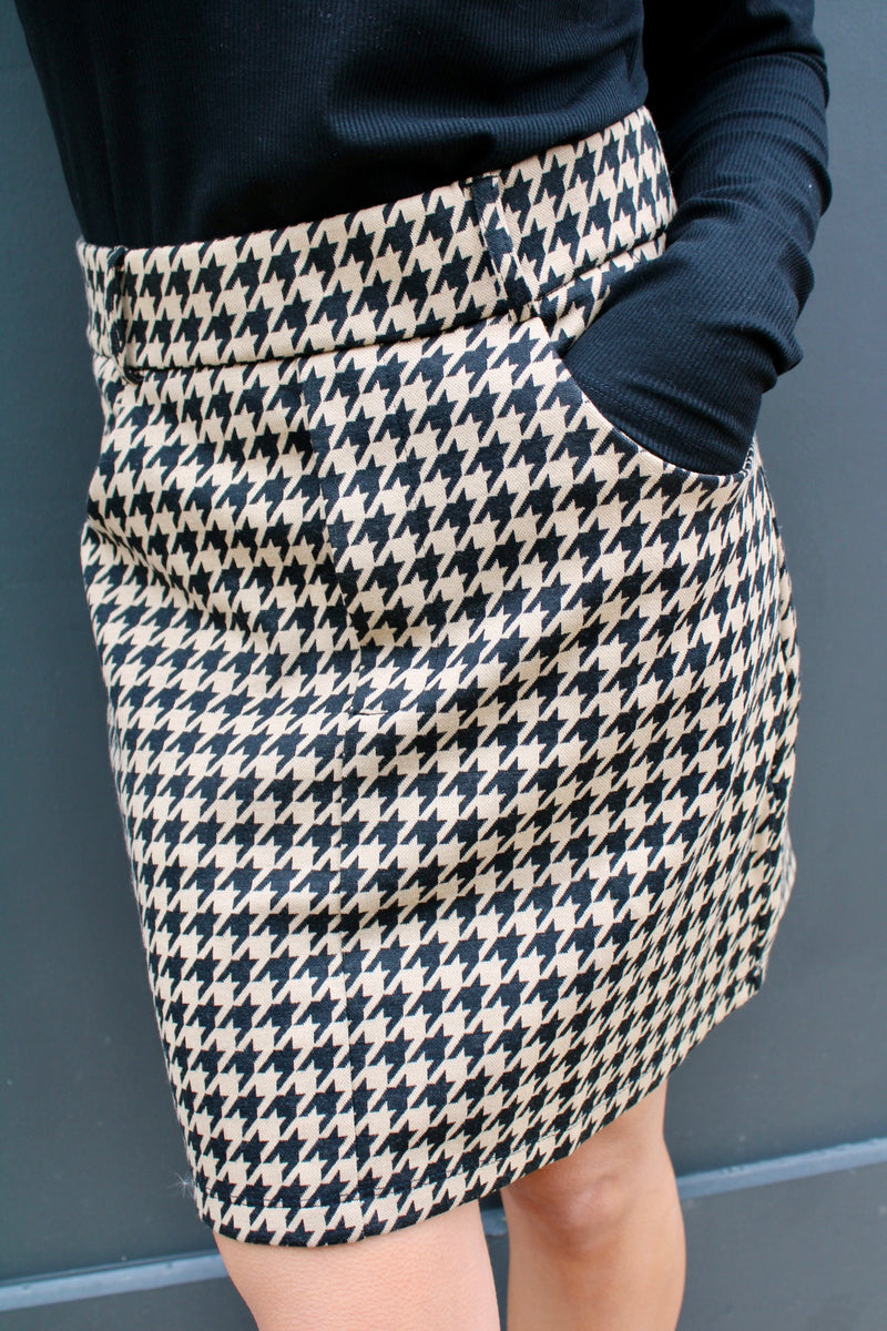 Houndstooth Jacquard Mini Skirt