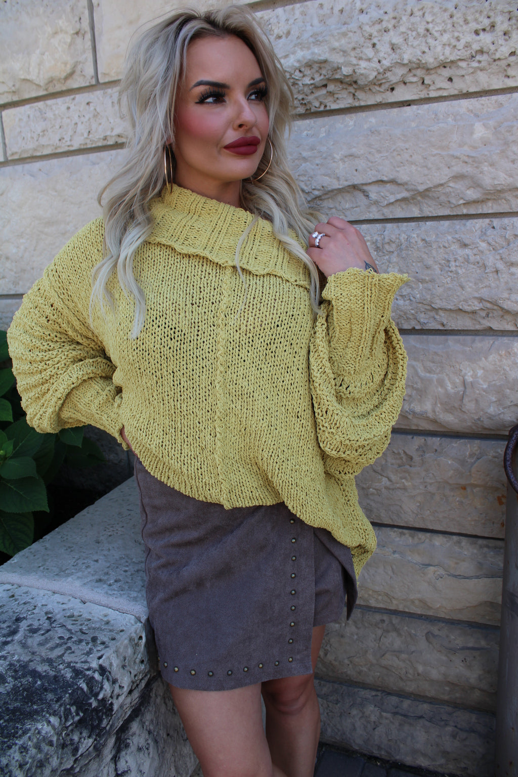 Harvest Moon Turtle Neck Knit Chunky Sweater | Mustard