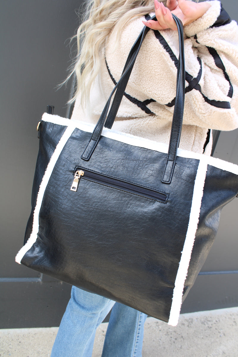Lulu Sherpa Trim Tote w/ Front Pocket | Black