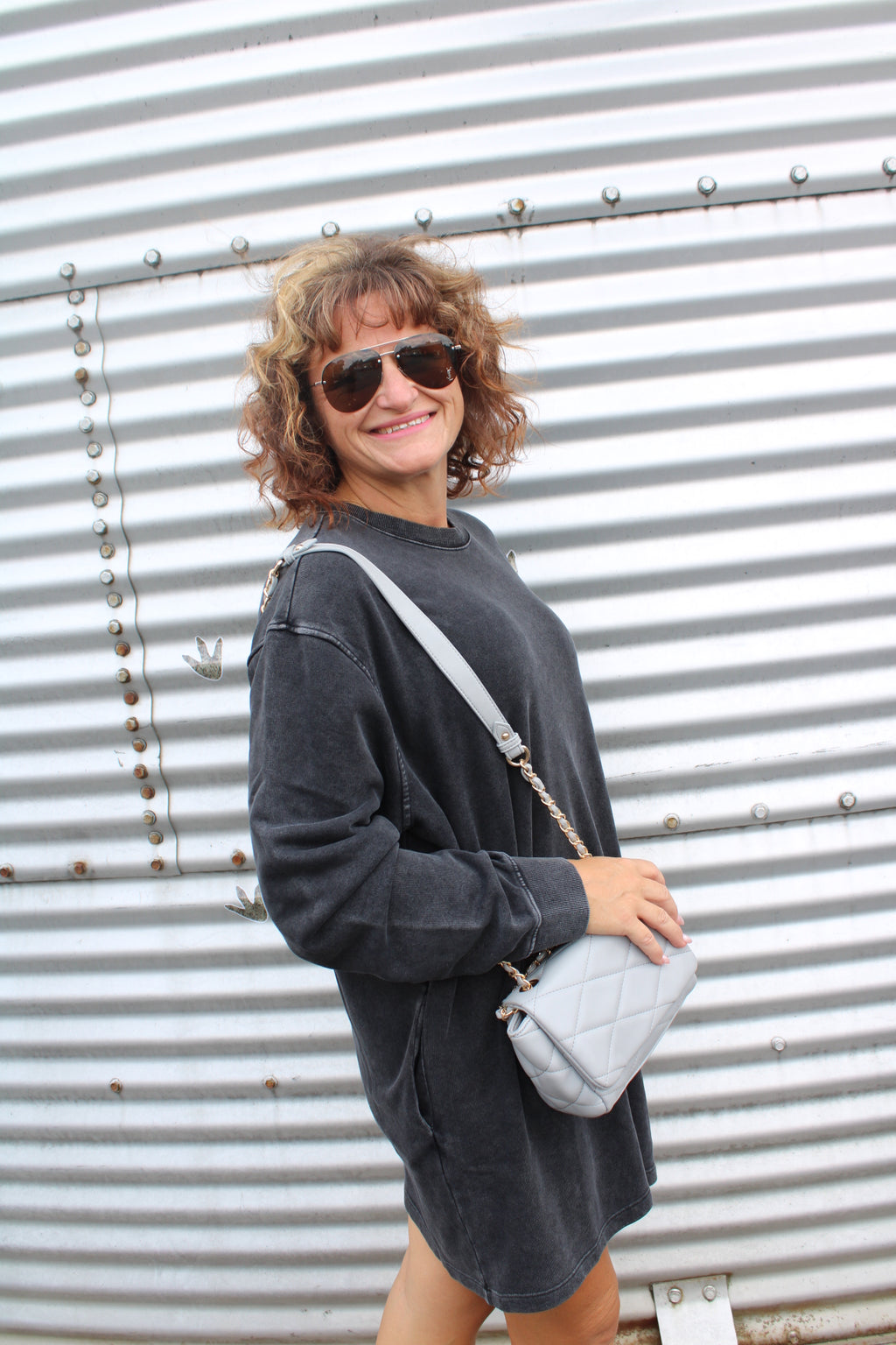 Prague Quilted Crossbody w/ Chain Strap | Gray