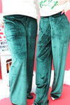 A Fashionista Holiday Velvet Pants | Hunter Green