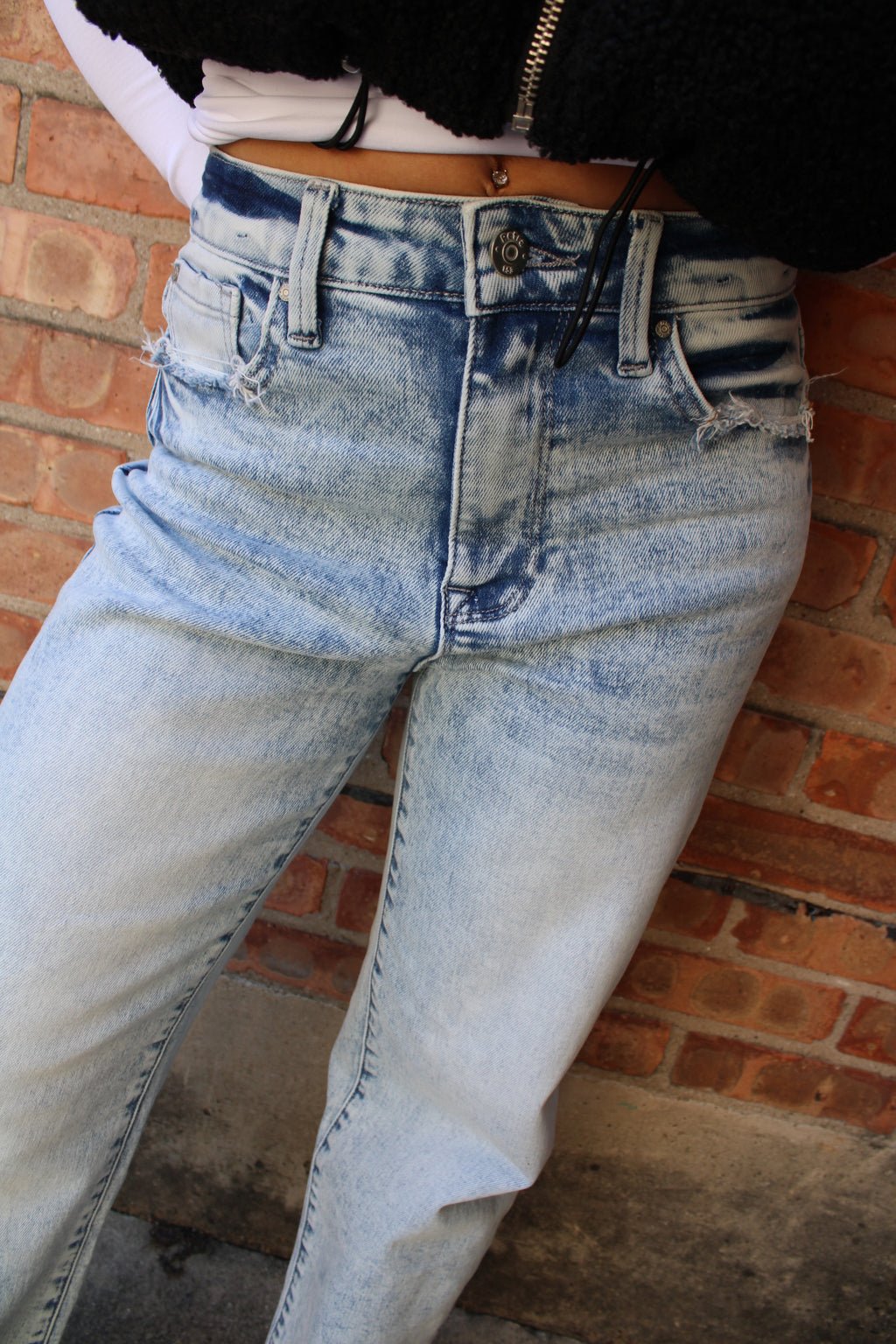 Petra LA High Rise Stretch Classic Straight Jeans Washed Denim