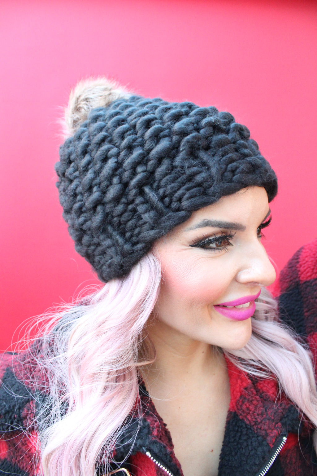 Best-Selling Oversize Chunky Pom Beanie: Black