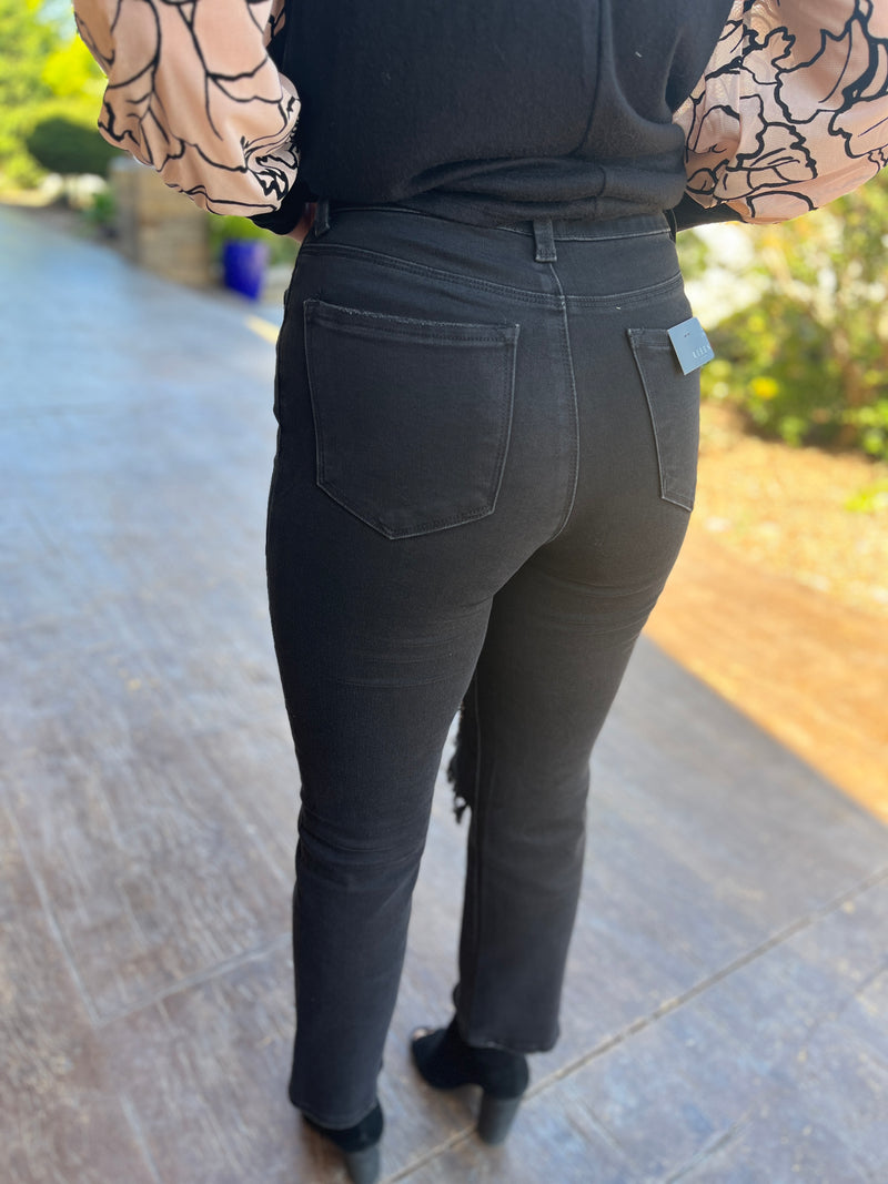 Risen Relaxed Distressed Denim | Black