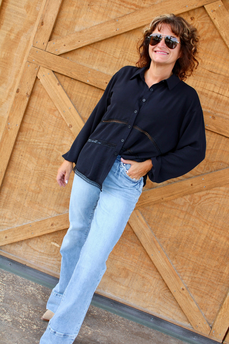 Hot Girl Fall Cutout Lace Blouse | Black