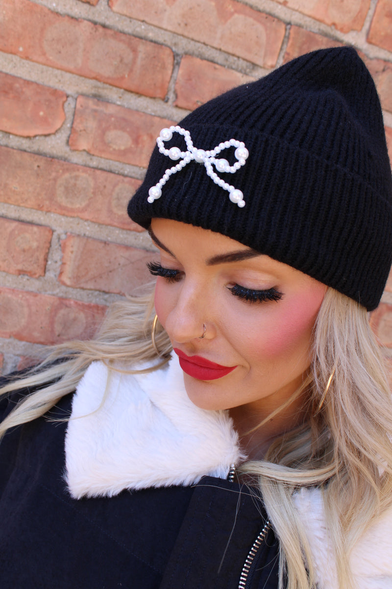 Pearl Beaded Ribbon Bow Charm Knitted Beanie