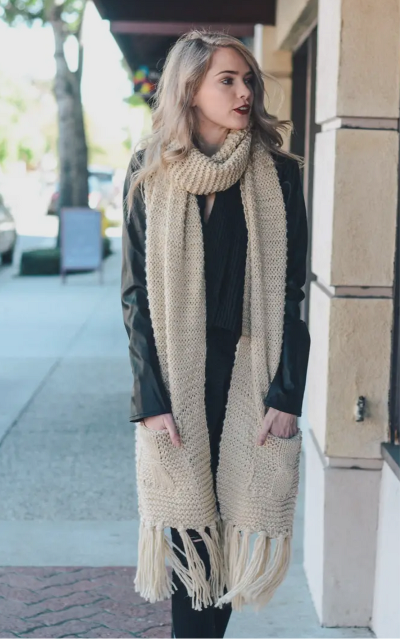 Oversized Two Pocket Tassel Scarf