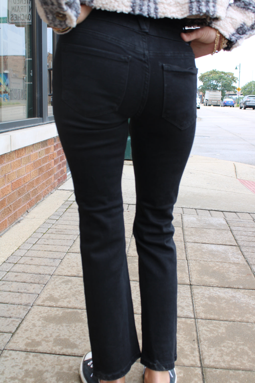 Risen High Rise Ankle Straight Jean | Black