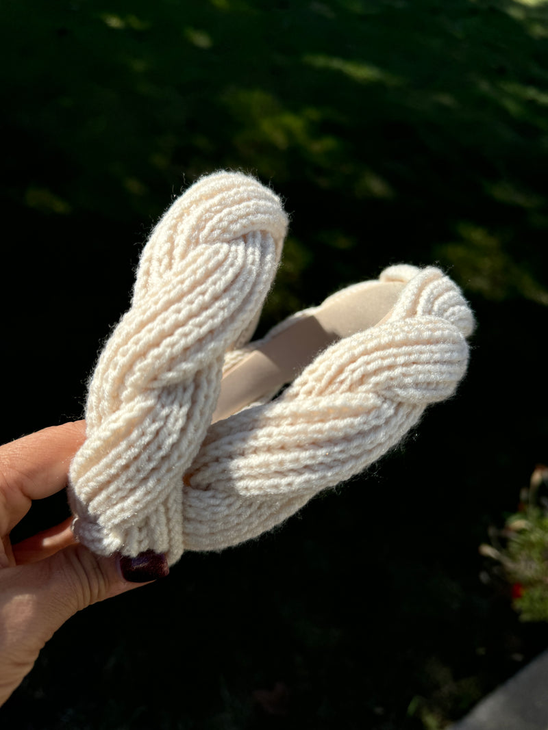 Retro Yarn Cable Knit Headband