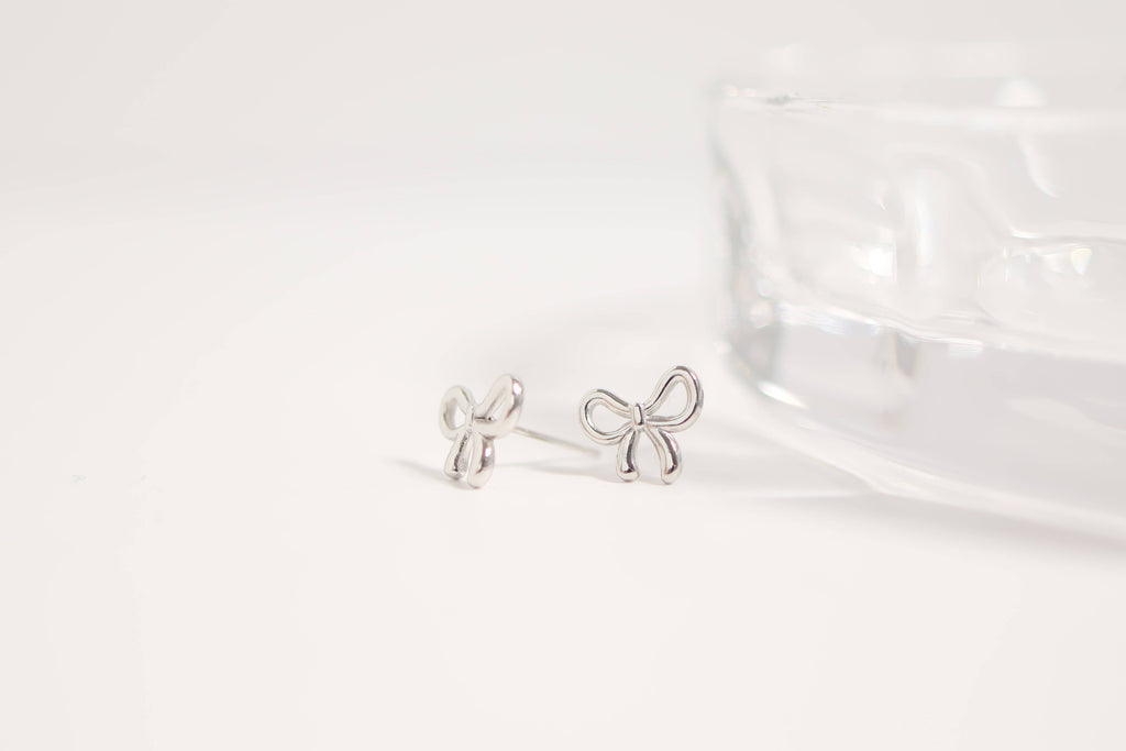 18K Gold PVD Stainless Steel Bow Stud Earrings: Stainless